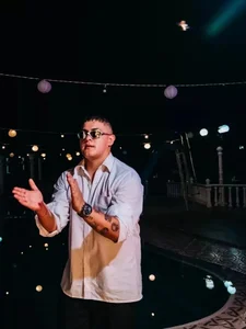 ney_22 Public Immagine  7