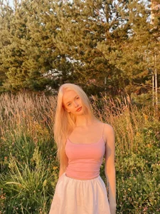HelenaSuto Public รูป 