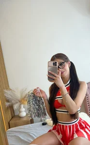 julietta_pink sexy cheerleader Pic 2