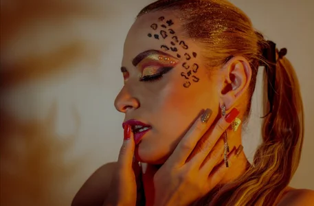 Jeanineescott WILD GIRL Pic 5