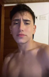 adrik_cano__: MY FACE ( 8 фото)