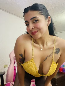 Meganmilk1 Public Pic 5