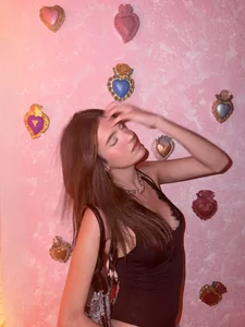 4444ngel Cute tits🤍 Pic 3