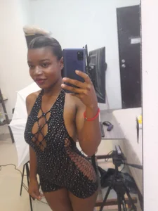AlissonKim_ YOUR FAVORITE BITCH💋💦 Foto