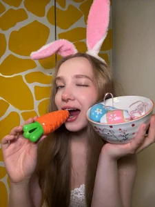 bambi_lu 🐰lets start Spring season - The Easter Bunny🐰  5টি ছবি