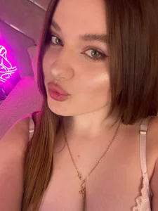 BratzDollVibes Public Foto 3