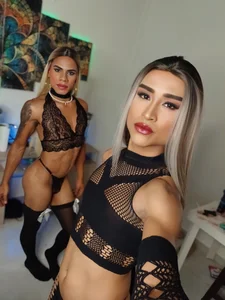 TransGoddess77 Public Billede 4