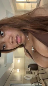 lifeoftt_19xx Poolside 🌊🤎  8টি ছবি