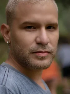 nicolas_cox BLOND Pic