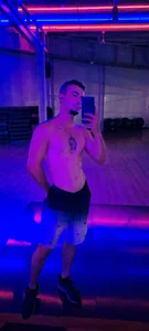 whitebull97 Public Immagine  2