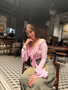 EmmyNoel beautiful establishment Pic 2