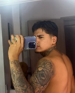 Public de sweetlatinoboy  photos