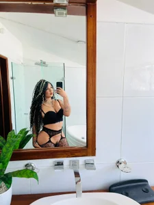 Ala_Rasi_ Public Pic 2