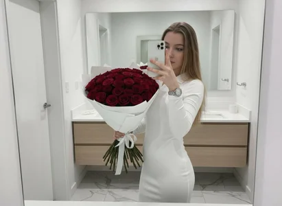 SherryBerry_ Just me Pic 2