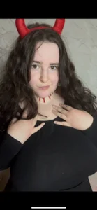 alice_allens Sexy, Spooky, Spellbound 😈  3টি ছবি