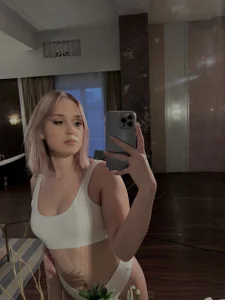 LoriMasonのPublicの 5枚の写真