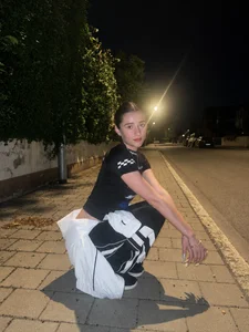 Night walks... when there are fewer sounds and more thoughts🎆 od NakishaPreedom  snímek