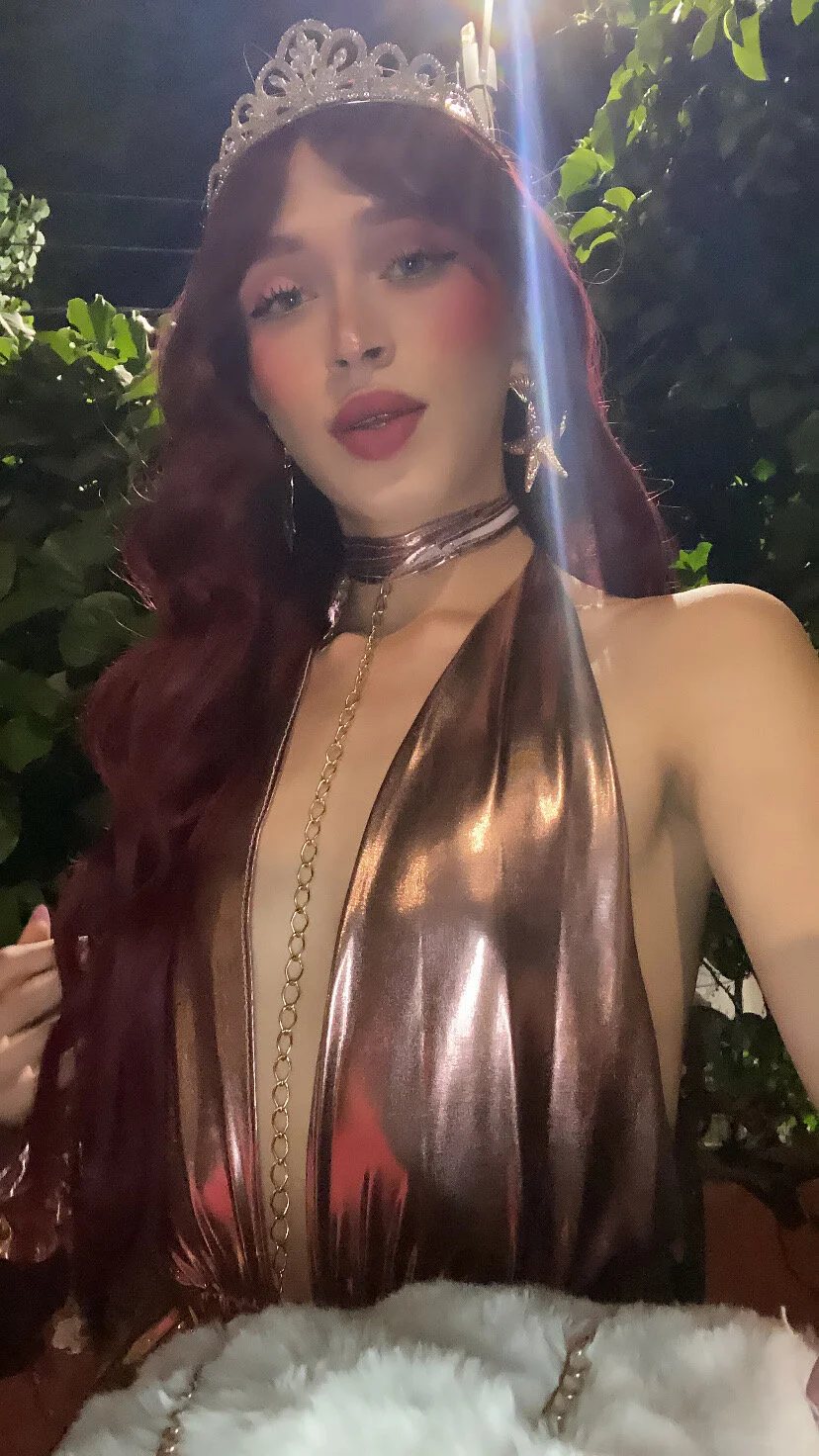 Трендове зображення  8070 Ariadna_Evangeline