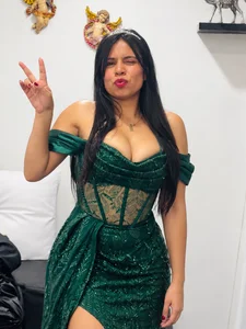 CindyAbril What a weekend! 🥳😵‍💫 Foto 2