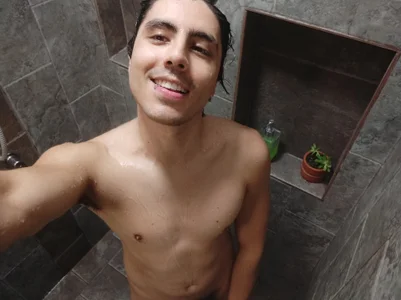 dylan_cross_ a little more of me Pic 7