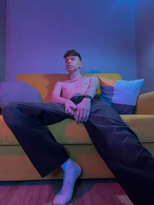 elliot_mars_ public2 Foto