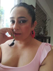 agathaxxx-69 Public Foto 8