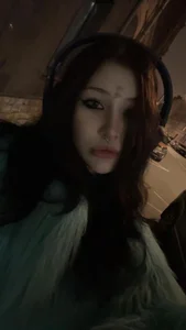 -_-