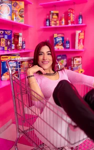 AllissaBrowm A VERY PINK DAY Pic 2