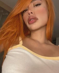 ScarlettRusso1: Public ( 3 фото)