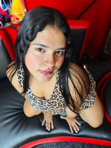 Selenegomezz "Your mind, my favorite place" 사진 3