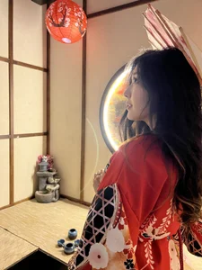 HannaRosie_ Public Kuva 2