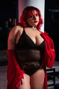 Public od RavenVamp  2 snímek