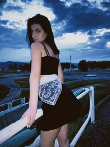 hellsabi Public Pic 2