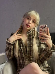 lavenderluxeのHow do you like my twin peaks shirt?の枚の写真