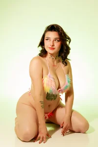 Ema_goddessのI dare you not to imagine me naked 🥵😈の枚の写真