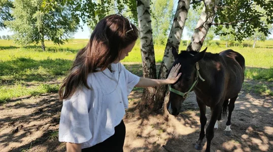 DolcezzaCream It's a special feeling when you pet a horse 🥰 Billede 4