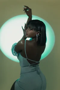 SavannahStorm Beautiful woman Pic