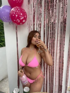 birthday mia de Kim_and_Mia Foto