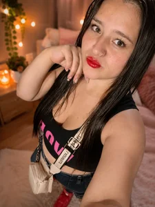 Public od Celeste_voss__  3 snímek