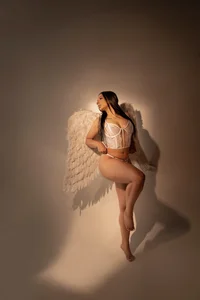 AlisonFenty The angel you never knew you needed Pic 2