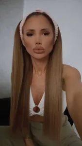 NicollleDiamondd Public Pic 5