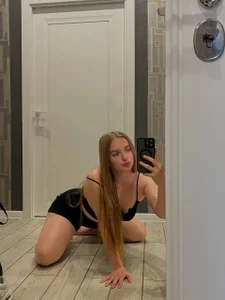 EvieKiss's SEXY in blak 🥵🖤 Sex Photo 3