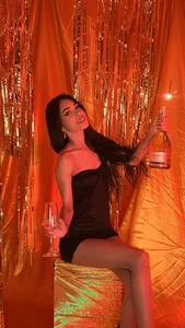 EmmaDuque happy new year 2026 Εικόνα 4