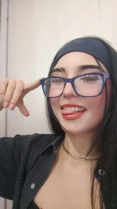 LunaSmithly Sexy me  4টি ছবি