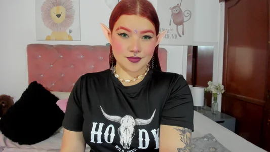 CelessteRedds sexy elf Pic