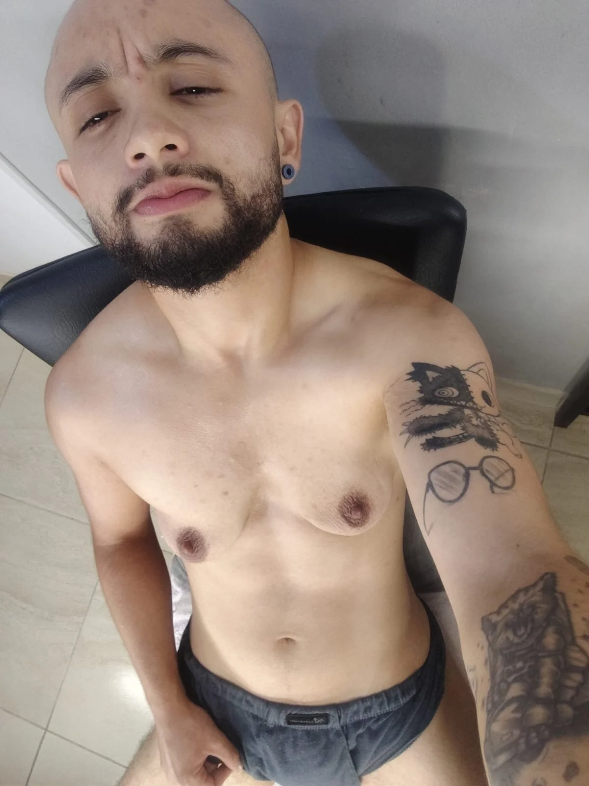 Noah_devil_ Poză populară 6081