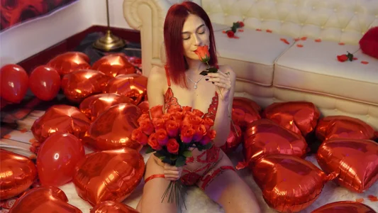 KloeyAdams ❤️Will you be my Valentine?❤️ Pic 3