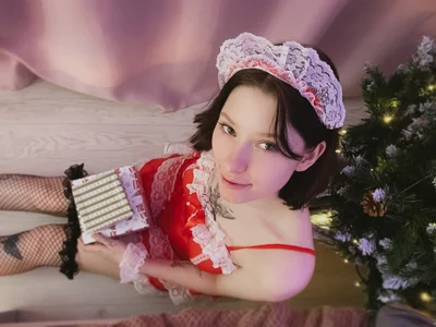 Sofi_Spark Naughty Xmas in our bed 💋 Foto 3