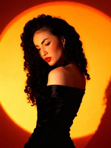 Charlotteblair May this new year continue to be full of fantasies and much desire. 💋💦 Immagine  2