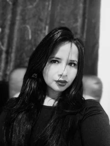 mia_valentina___Public Bild 4